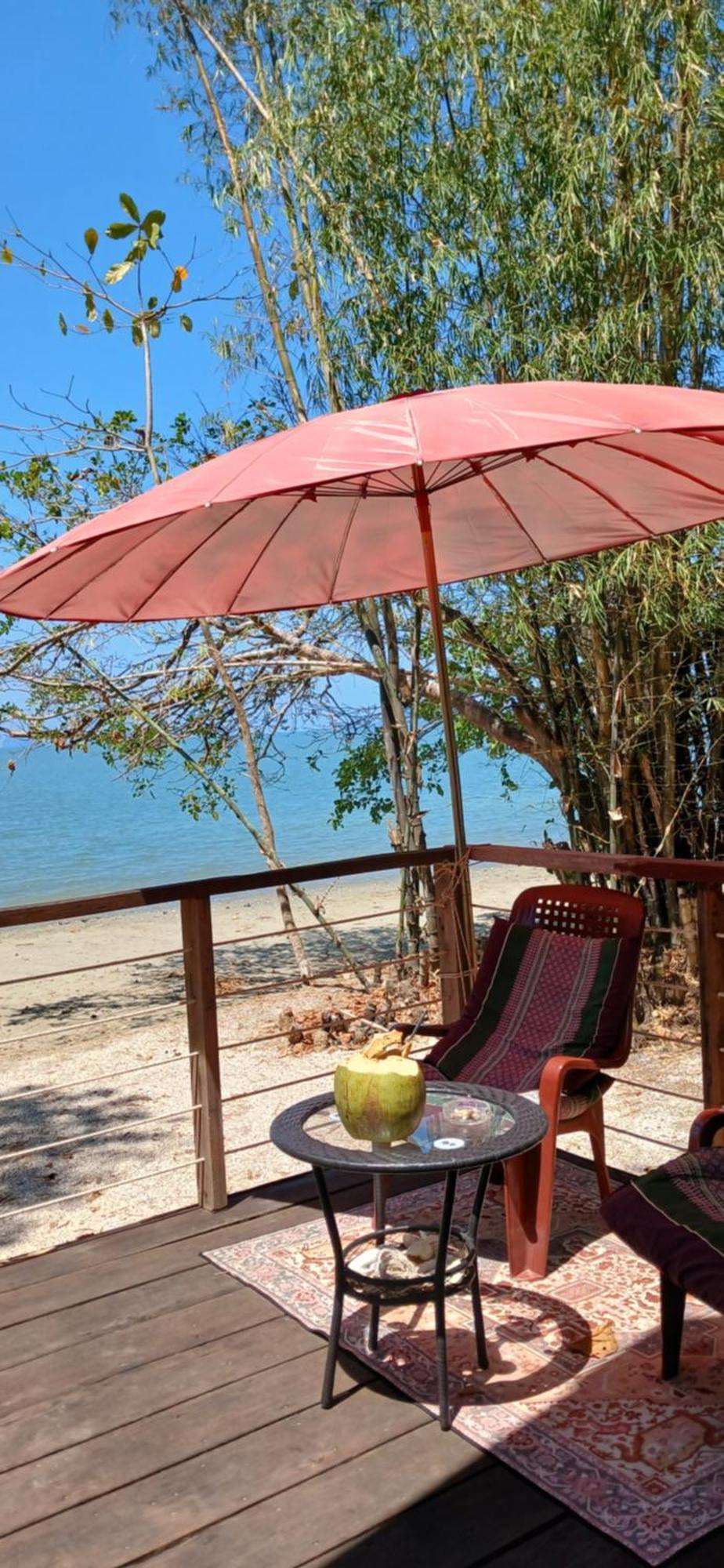 Dugong Koh Sukorn Hotel Ko Sukon Bagian luar foto