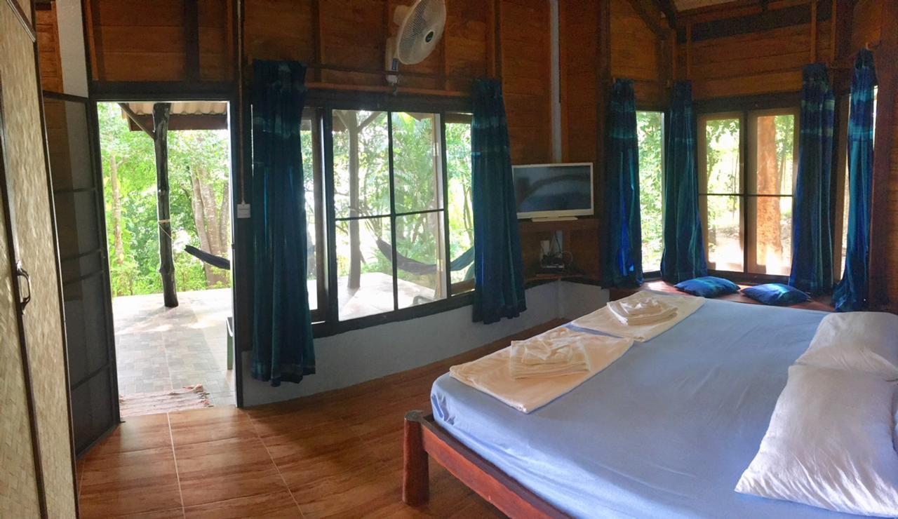 Dugong Koh Sukorn Hotel Ko Sukon Bagian luar foto