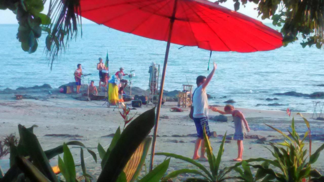 Dugong Koh Sukorn Hotel Ko Sukon Bagian luar foto